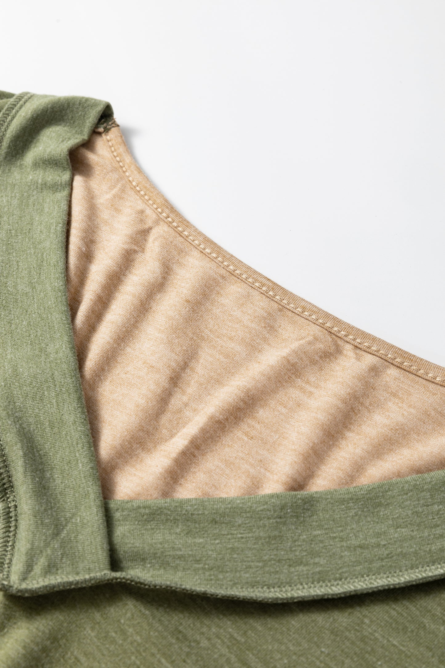 Jungle Green Exposed Stitching Colorblock V Neck Long Sleeve Top