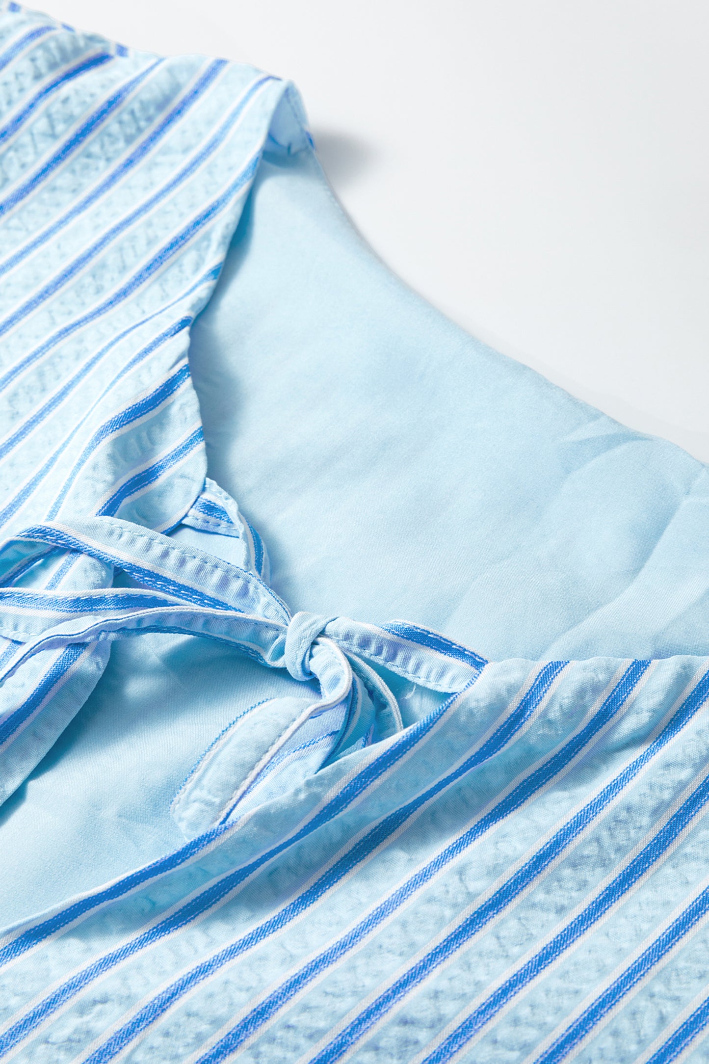 Sky Blue Stripe Bow Knot Textured Short Puff Sleeve Babydoll Blouse