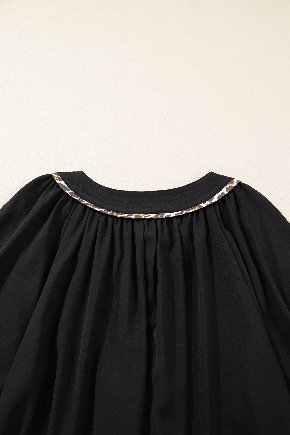 Black Plus Size Notched Neck Leopard Trim Flounce Long Sleeve Shift Dress