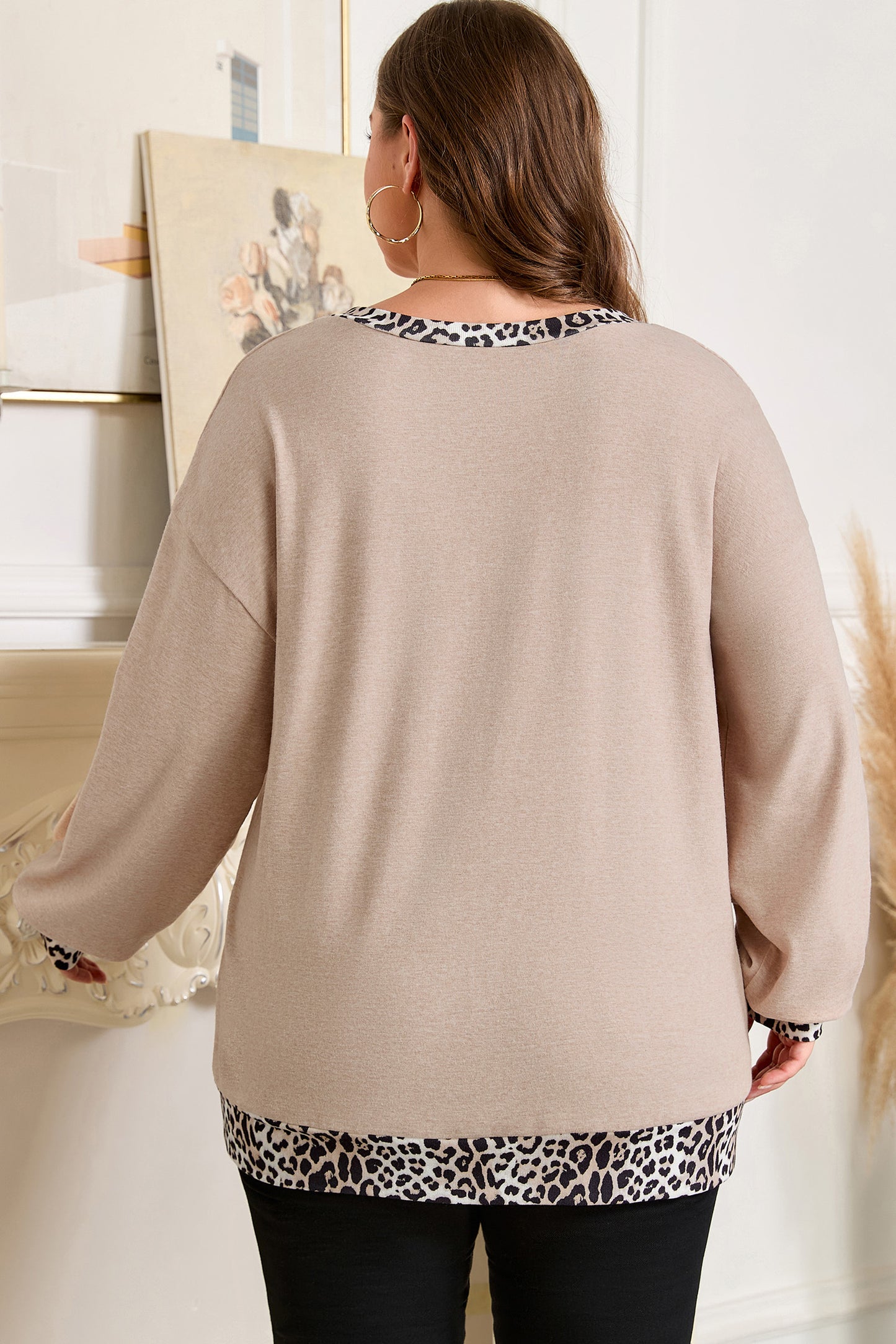 Parchment Leopard Patchwork V Neck Long Sleeve Plus Size Top