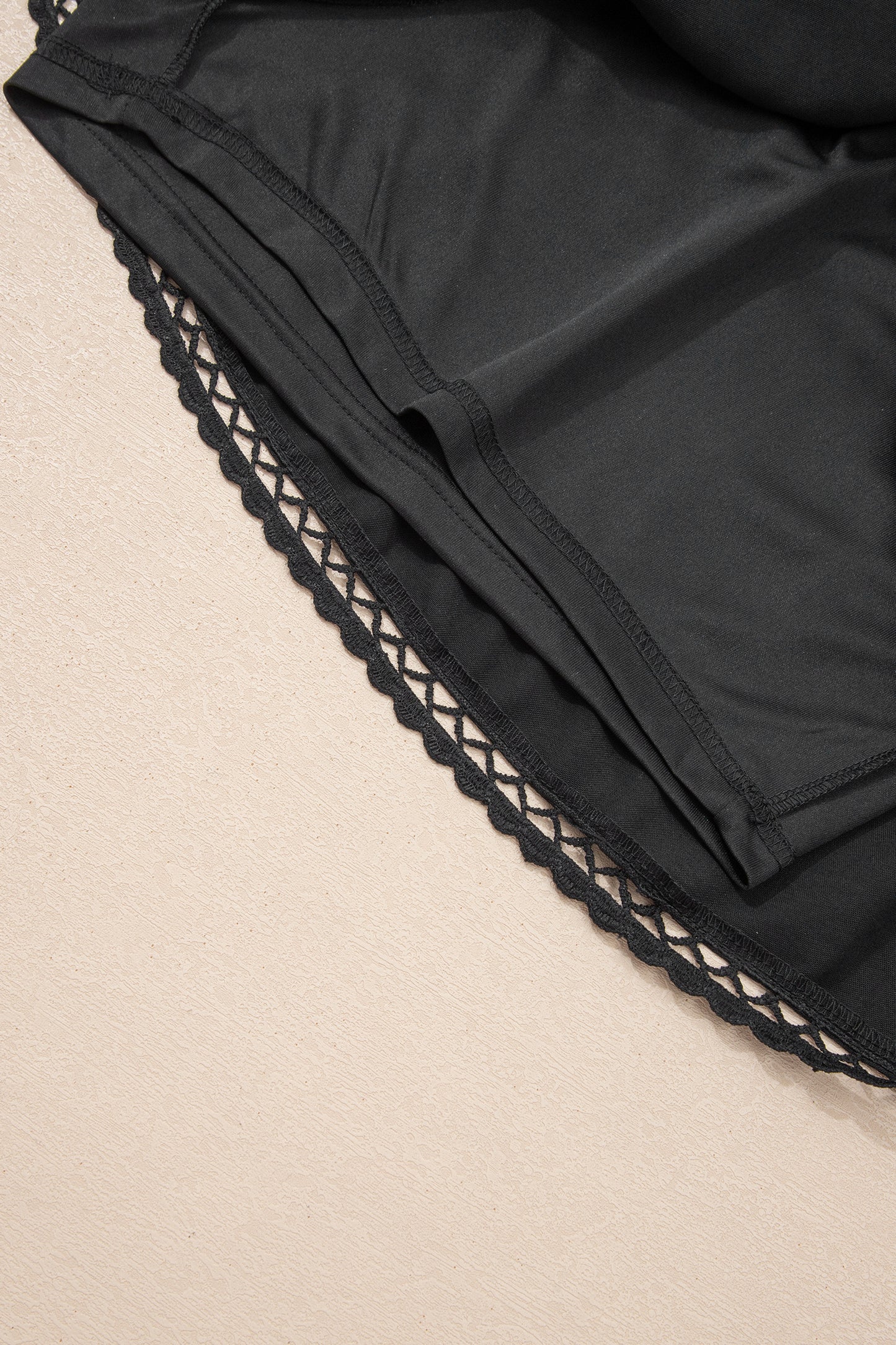 Black Plus Size Frilled Elastic Waist Lace Trim Boho Ruffled Shorts