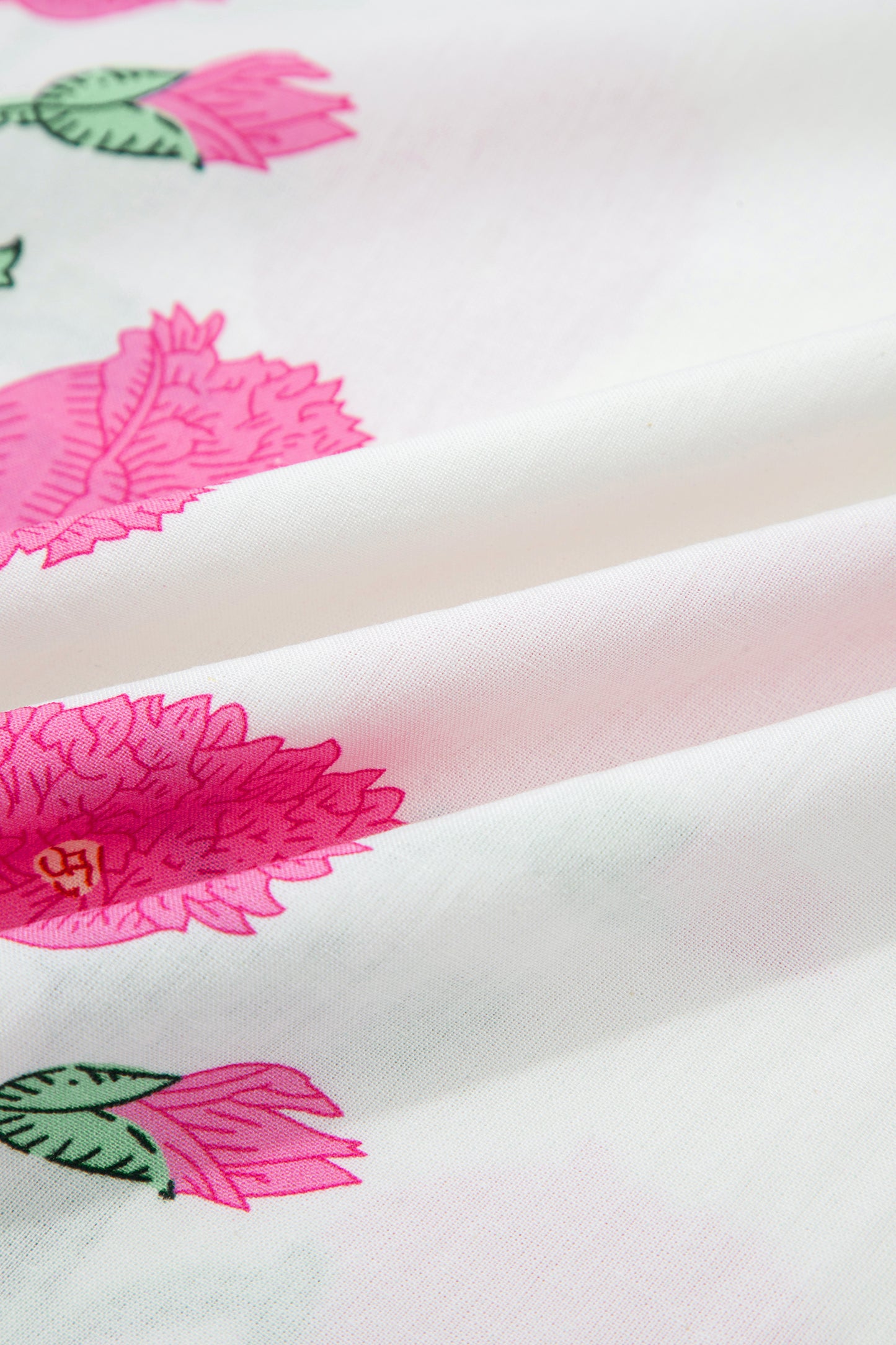 Pink Wild Flower Print Contrast Trim Scallop Detail Short Sleeve Blouse