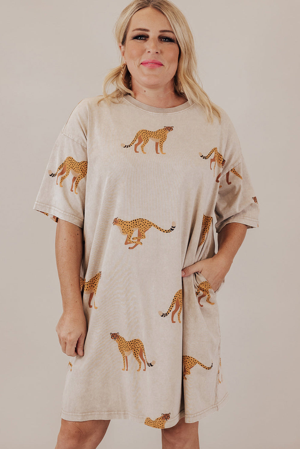 Apricot Plus Size Cheetah Print Side Pockets T Shirt Mini Dress