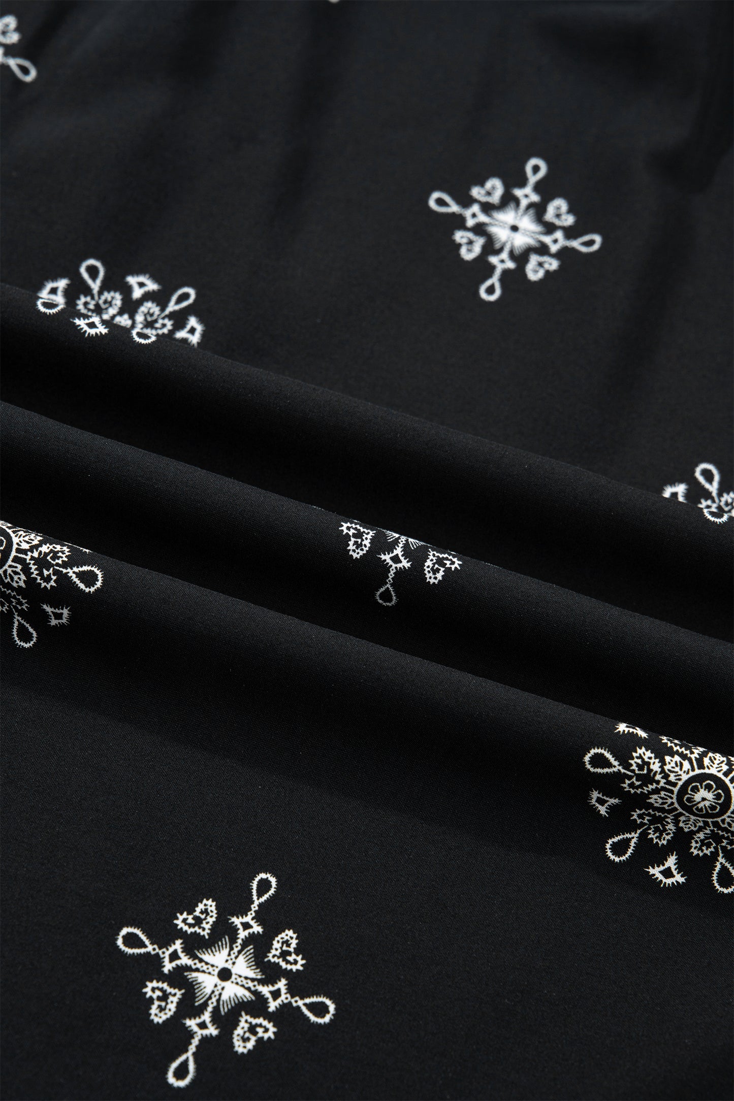 Green Boho Chic Notched V Neck Plus Floral Short Sleeve Top