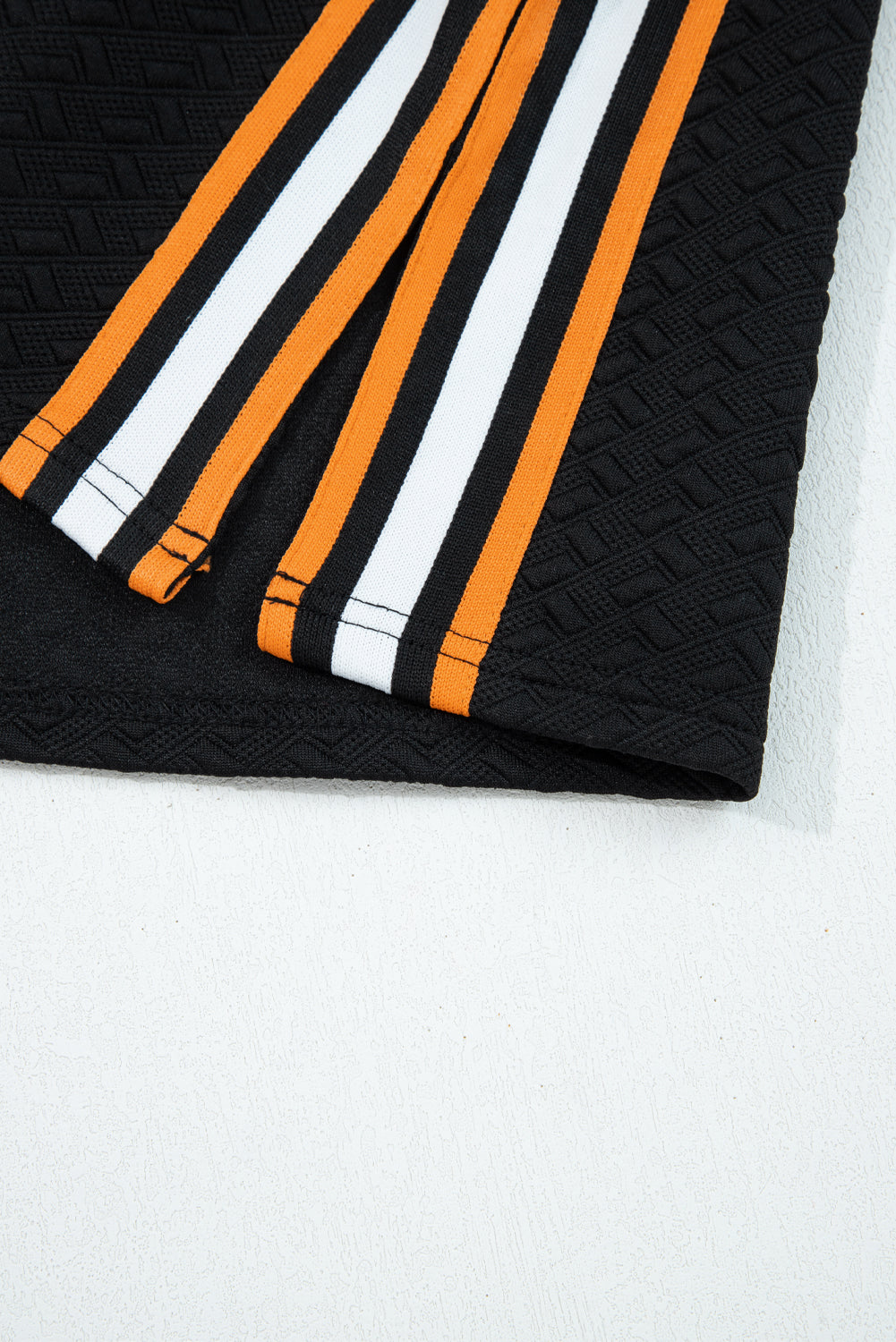 Black Stylish Textured Striped Patchwork Polo Collar Pullover Sweatshirt