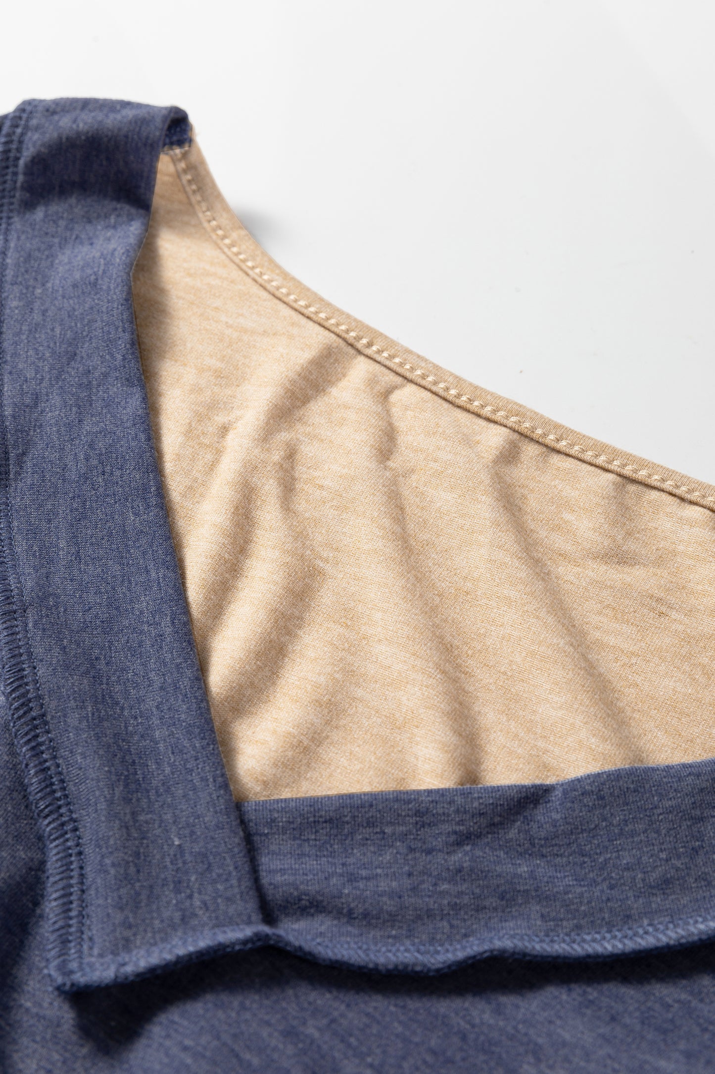 Sail Blue Exposed Stitching Colorblock V Neck Long Sleeve Top